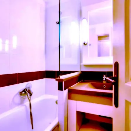 2 Pieces Vue Mer 4 Personnes *